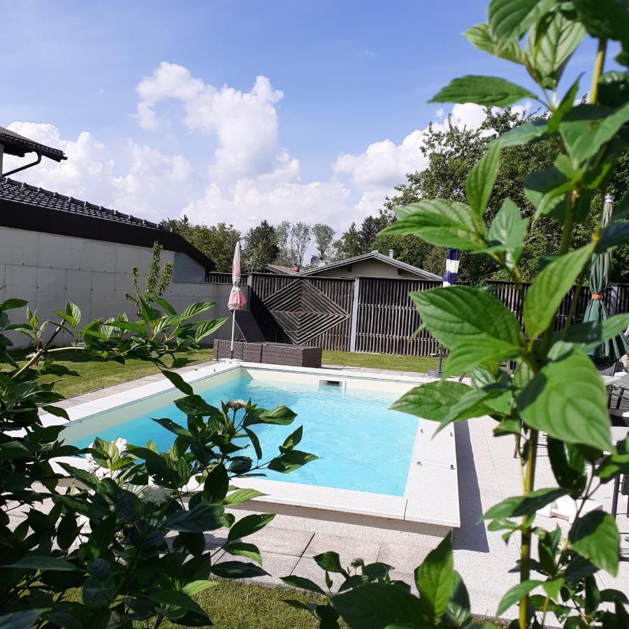 Reitbergs Nest Apartman Eugendorf Kültér fotó